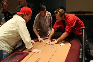 5 variantes de poker que se pueden jugar en 5 minutos (o menos)